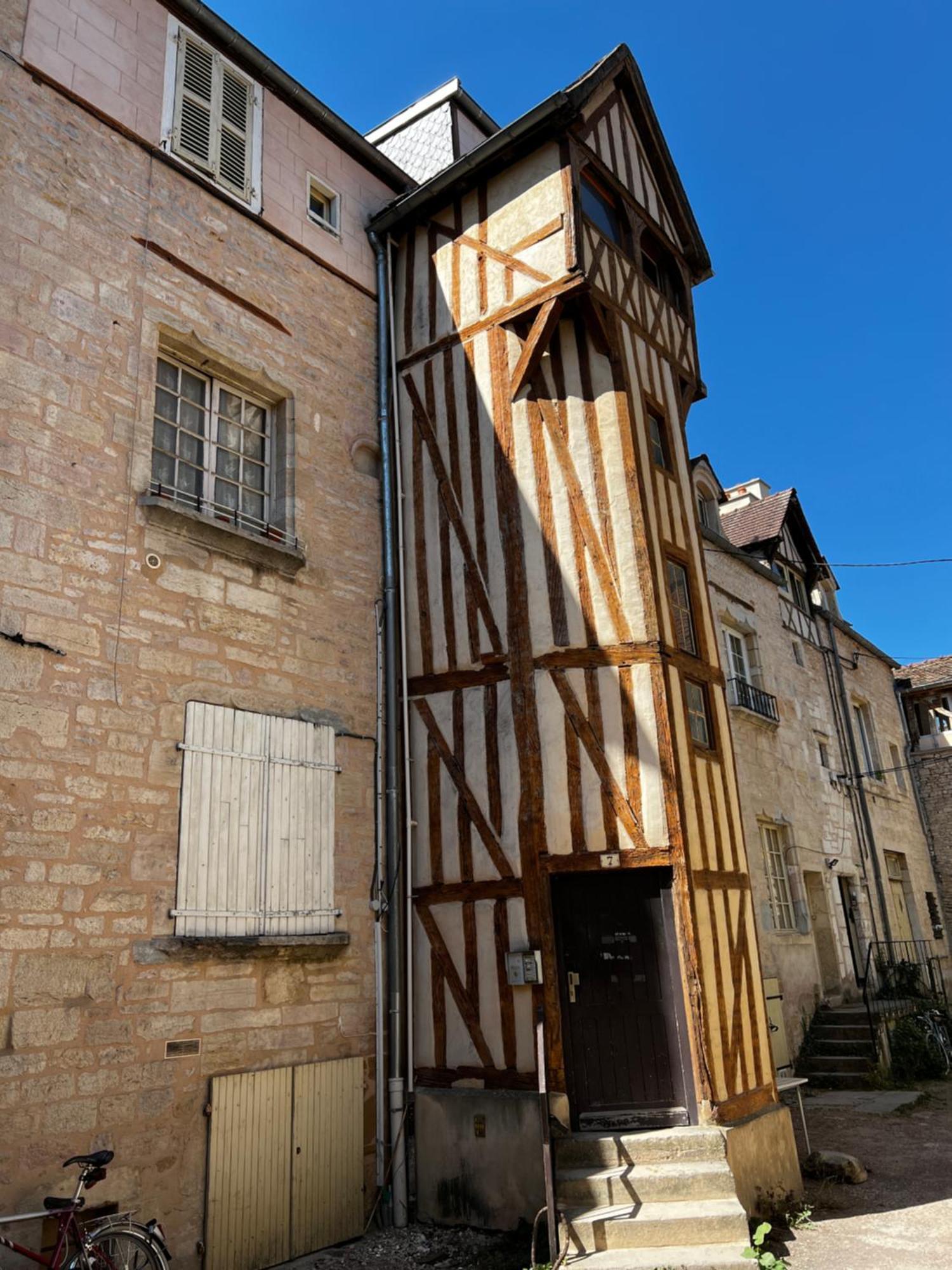 Le Comte - Heart Of Dijon Apartment Ngoại thất bức ảnh